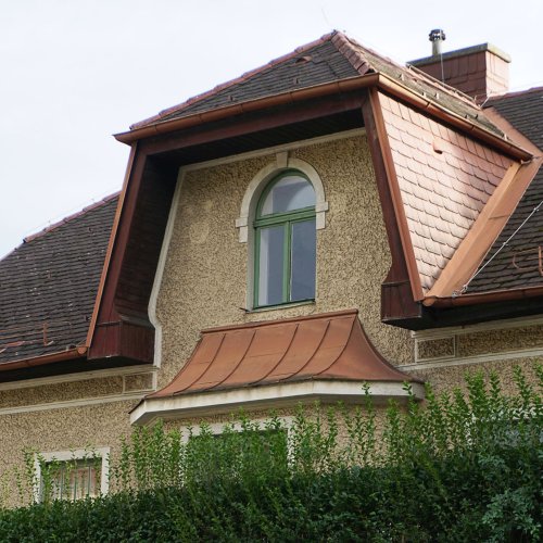 Mehr über den Artikel erfahren Kalksburg: Behörden für Altbau-Abriss