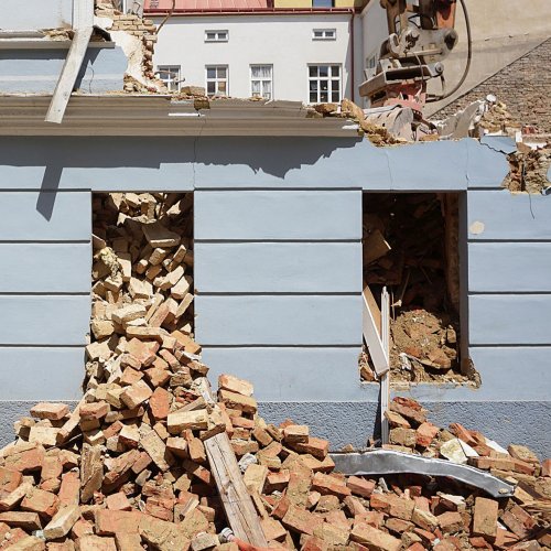 Mehr über den Artikel erfahren Aus dem Grätzl herausgerissen: Neubau statt Altbau in Erdberg
