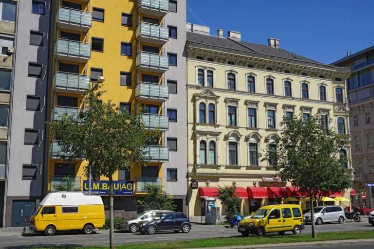 Neubau Wiedner Gürtel 22, Altbau Wiedner Gürtel 20, Wien, 4. Bezirk