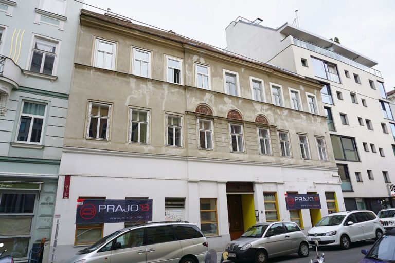 Vorgründerzeithaus Zieglergasse 52 wird abgerissen, Wien-Neubau, 2018