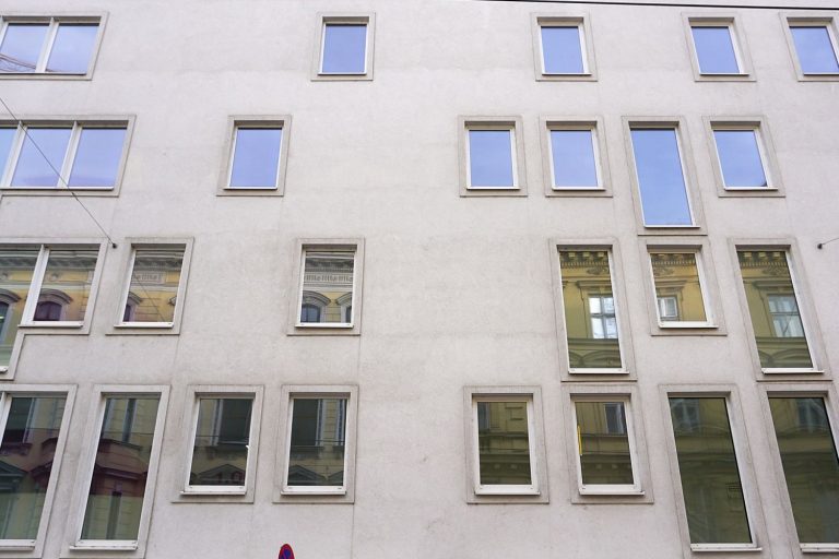Neubau in einer Schutzzone in der Hernalser Hauptstraße, Wien