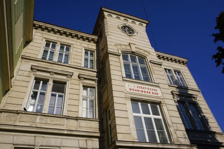 Tröpferlbad in Wien-Währing (18.Bezirk), Klostergasse 27
