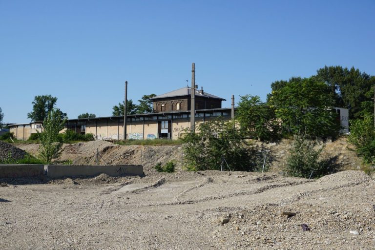 Nordbahnhalle vor dem Abriss, Nordbahnhofgelände, Wien