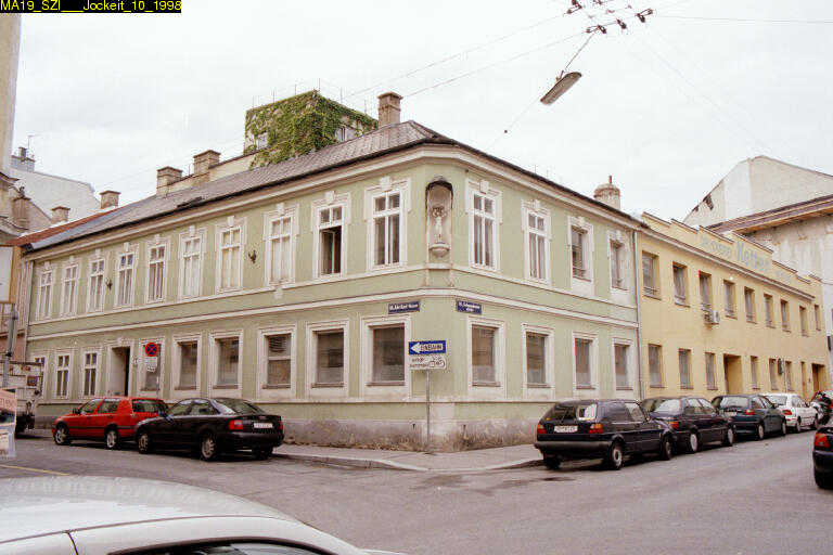 Mehr über den Artikel erfahren Abt-Karl-Gasse 7 und 9​: Abriss & Neubau