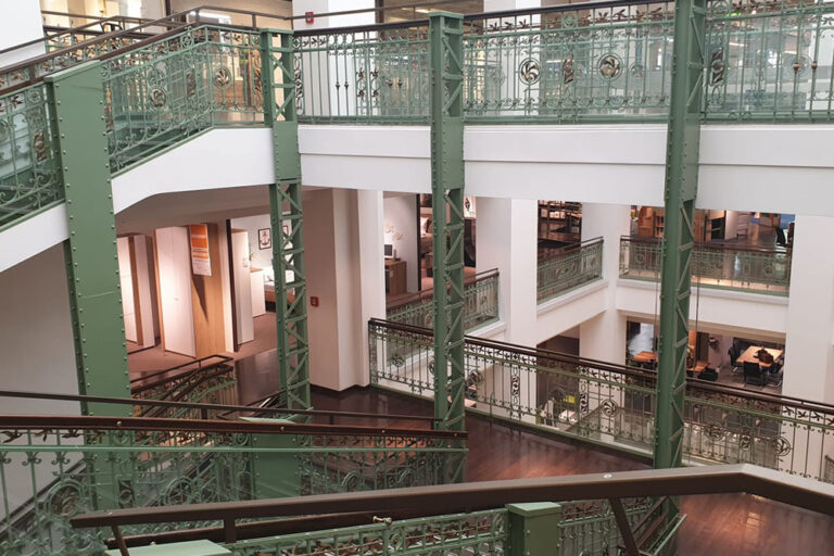 Treppe im Leiner-Haus, Mariahilfer Straße 18, Wien