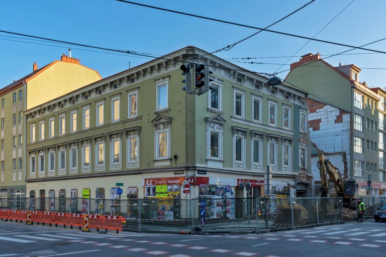 Hofmühlgasse 6 wird abgerissen, Wien-Mariahilf