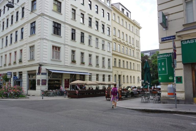 Königsegggasse, Otto-Bauer-Gasse, Café Jelinek, vor dem Umbau zur Fußgängerzone, Wien-Mariahilf