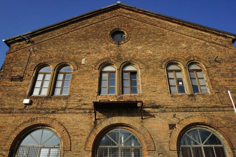 Historische Inventarhalle, Backstein-Architektur, Wien-Favoriten