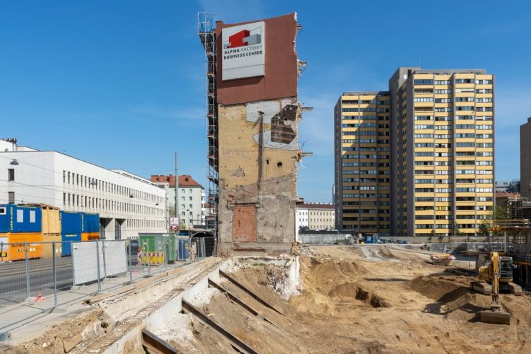 ehemalige Fabrik in der Geiselbergstraße 26-32, Wien-Simmering