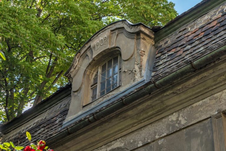 Dachfenster der Villa in der Landstraßer Hauptstraße 140-142, 1030 Wien