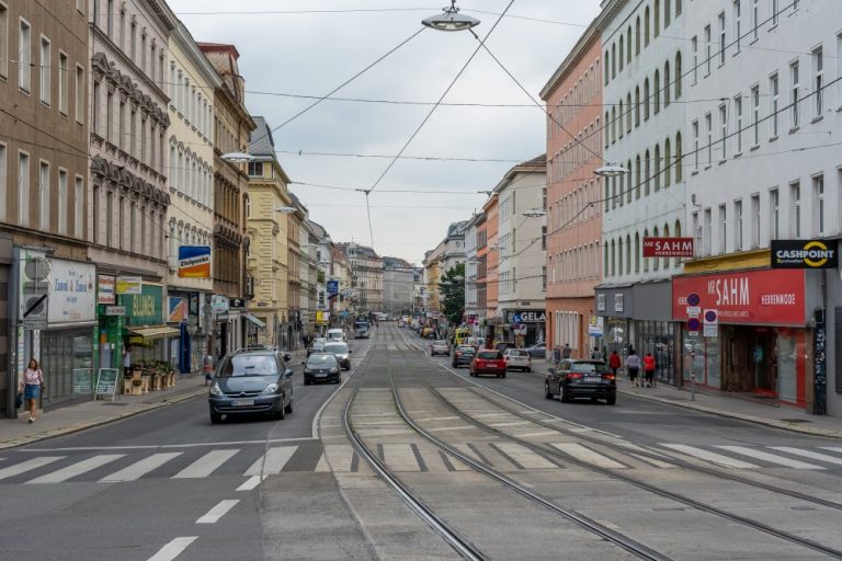 Wallensteinstraße bei der Brigittenauer Lände, 1200-Wien