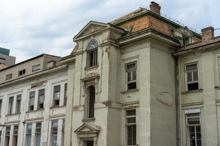 historische AKH-Klinik wird abgerissen, Alsergrund, Wien