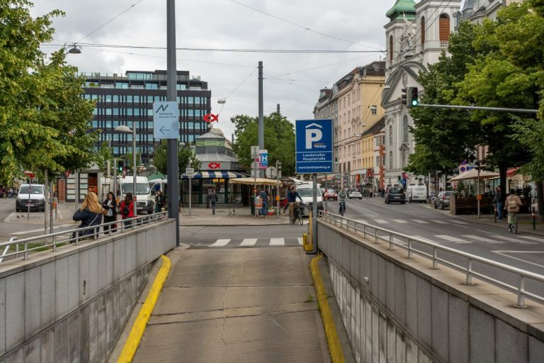 Parkgarage beim Rochusmarkt, Landstraßer Hauptstraße