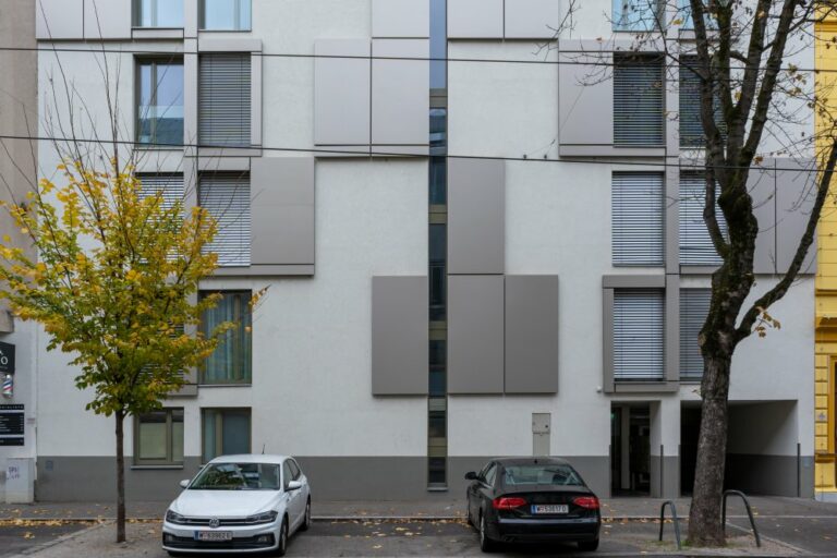 Neubau-Wohnhaus in Döbling, errichtet nach Abriss eines Gründerzeithauses, 1190 Wien