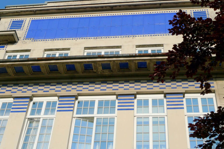 Fassadendetail einer Klinik von Otto Wagner, Wien