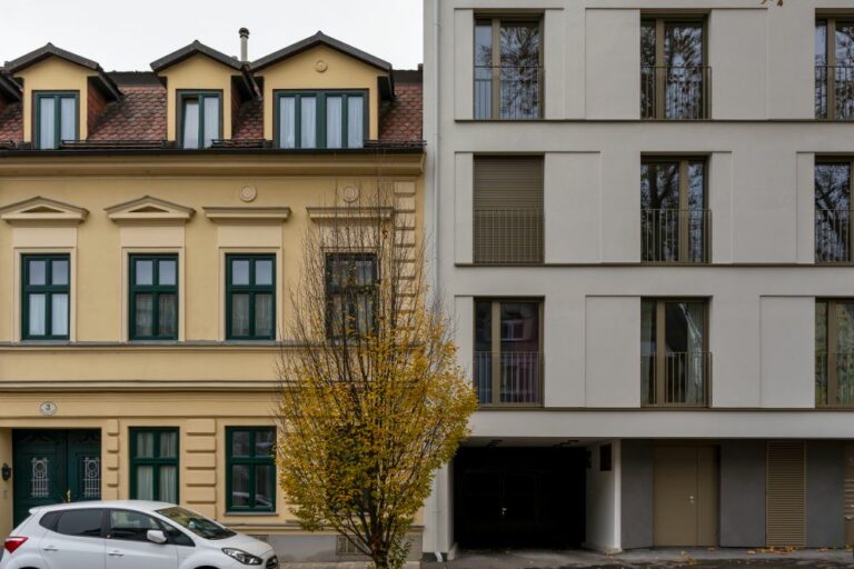 Altbau neben Neubau in der Weinzingergasse, Döbling, Wien, Neubau ersetzt Jahrhundertwendehaus