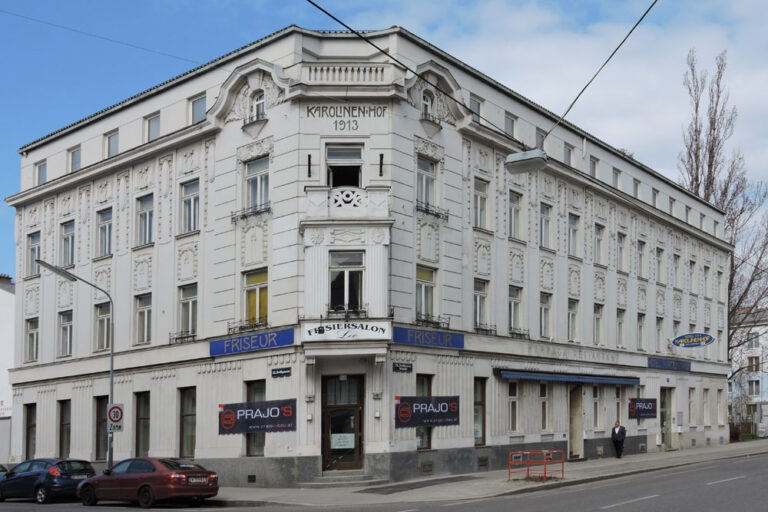 Hotel Karolinen-Hof vor dem Abriss, 2018, Jedlesee, Floridsdorf, Wien