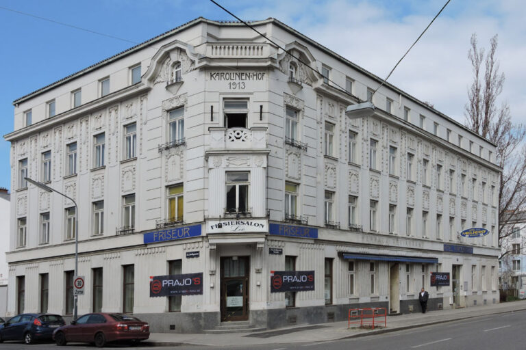 Hotel Karolinen-Hof vor dem Abriss, 2018, Jedlesee, Floridsdorf, Wien