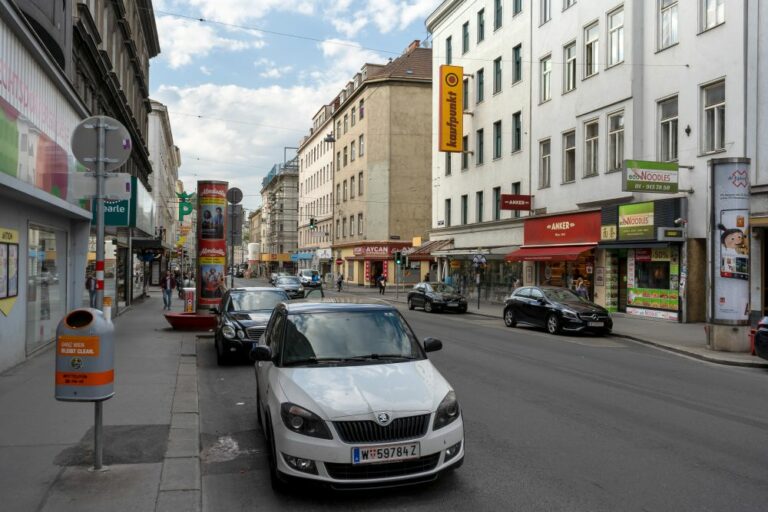 Reinprechtsdorfer Straße bei der Kreuzung Arbeitergasse, 5. Bezirk, Wien