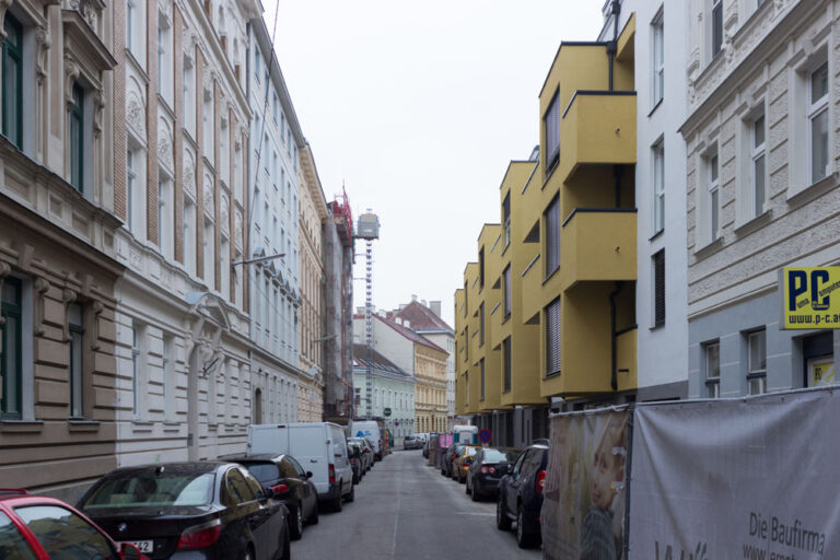 Neubau-Wohnhaus in Floridsdorf, Schwaigergasse, nahe dem Spitz, Neubau nach Abriss