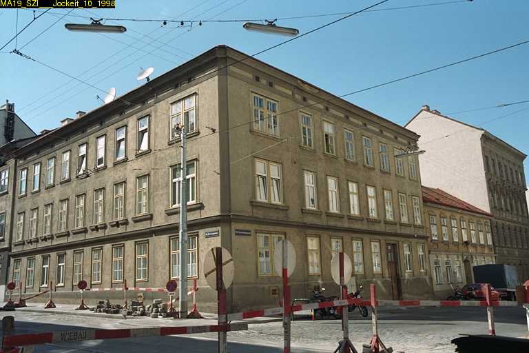 Mehr über den Artikel erfahren Theresiengasse 53 und 55: Abriss & Neubau