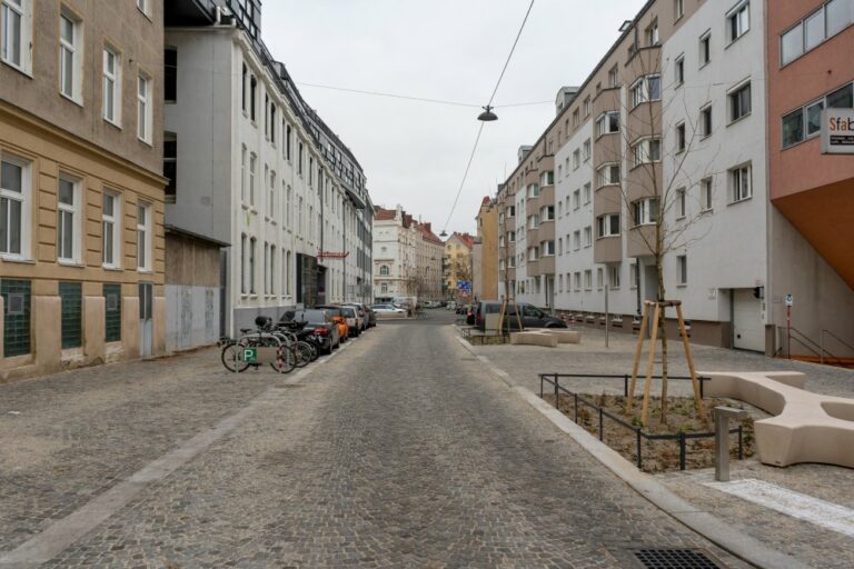 Wohnstraße im 14. Bezirk in Wien