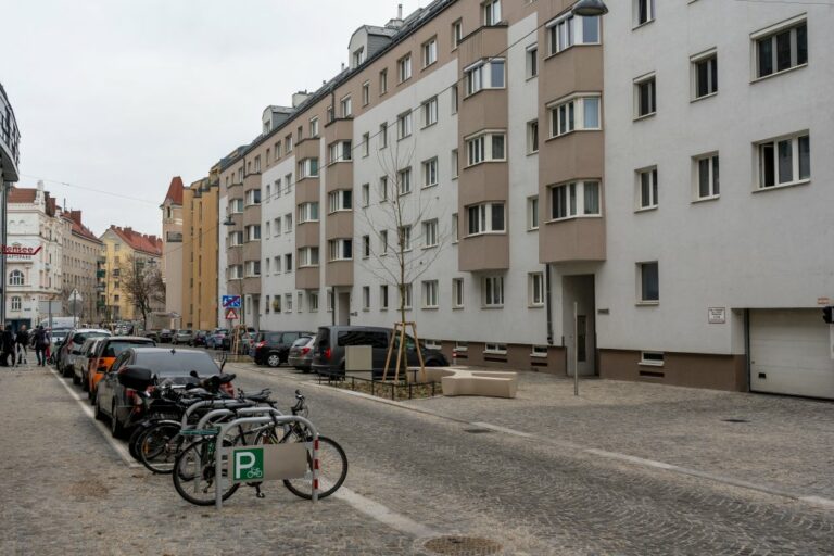 Goldschlagstraße in Penzing, nach der Umgestaltung