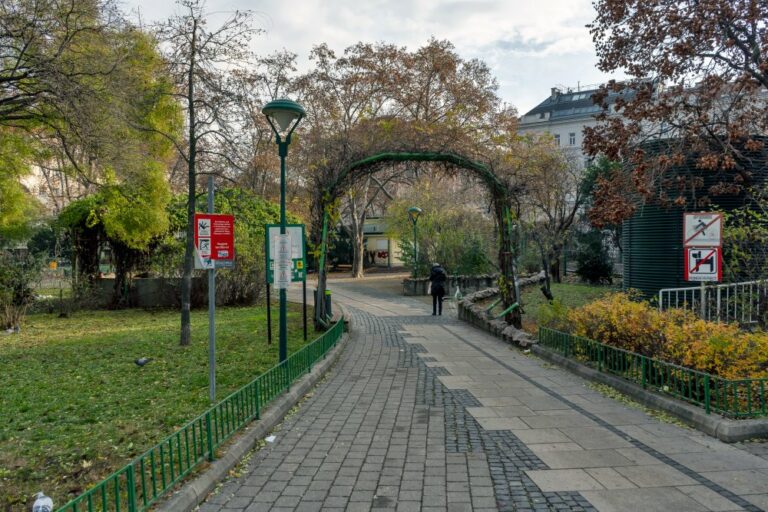 Kardinal-Nagl-Platz (Foto: 2020)