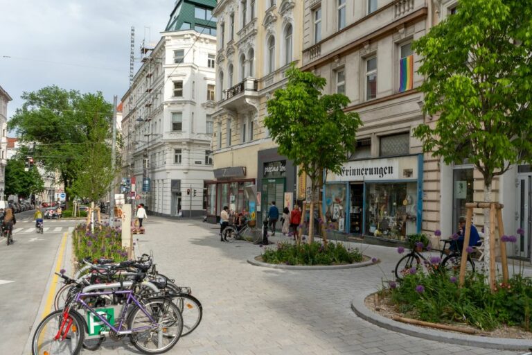 Verkehrsberuhigung, Wien-Neubau, Burggasse, Ruth-Klüger-Platz