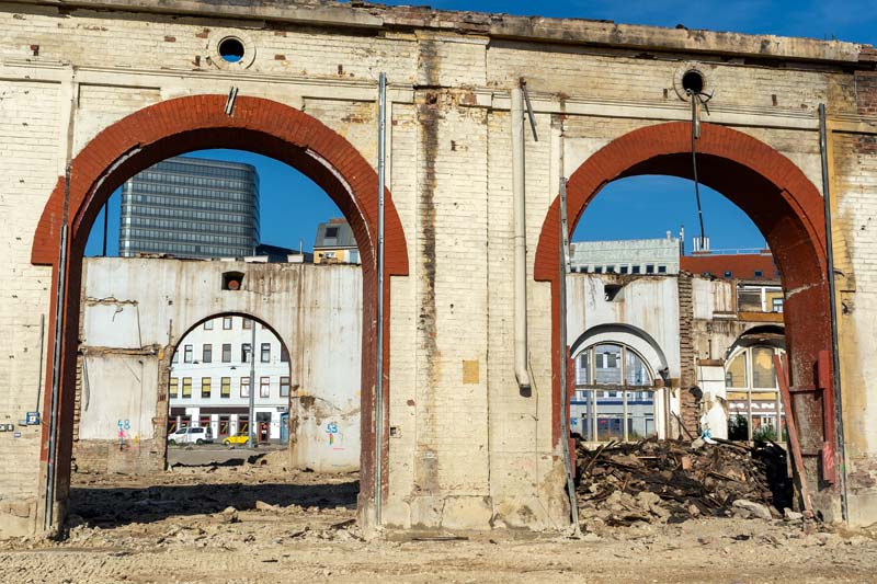 Mehr über den Artikel erfahren Wie aus der historischen Gösserhalle eine „Ruine“ wurde