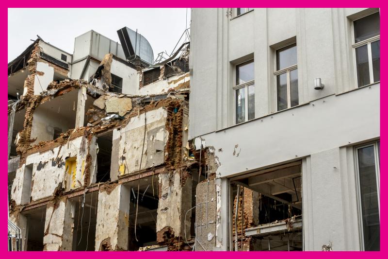 Mehr über den Artikel erfahren Risse im Wiener Stadtbild