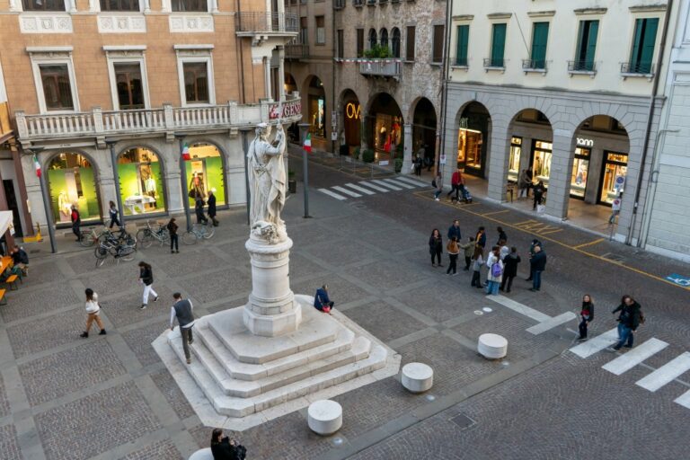 historischer Platz in Treviso, Italien