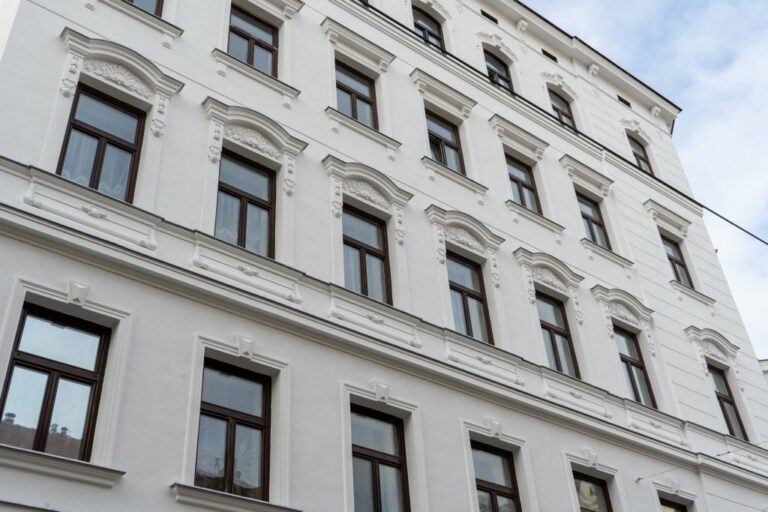 Gründerzeitfassade, rekonstruierter Dekor, Wien