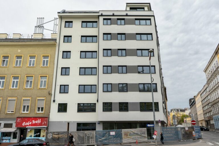 Neubau am Mariahilfer Gürtel in Wien, 15. Bezirk