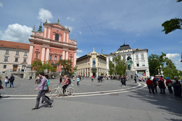 Fußgängerzone im Zentrum von Ljubljana, Prešernov trg