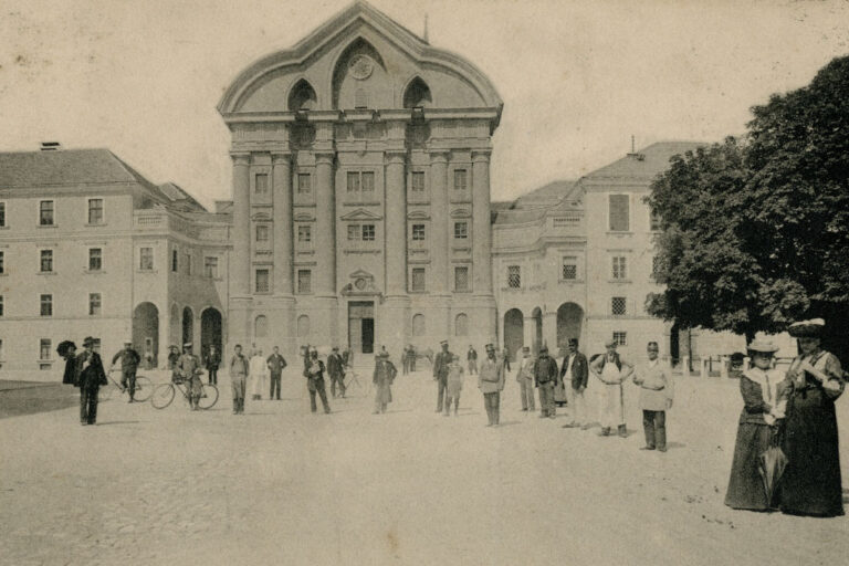 Kongresni trg in Ljubljana, historische Aufnahme, Kirche