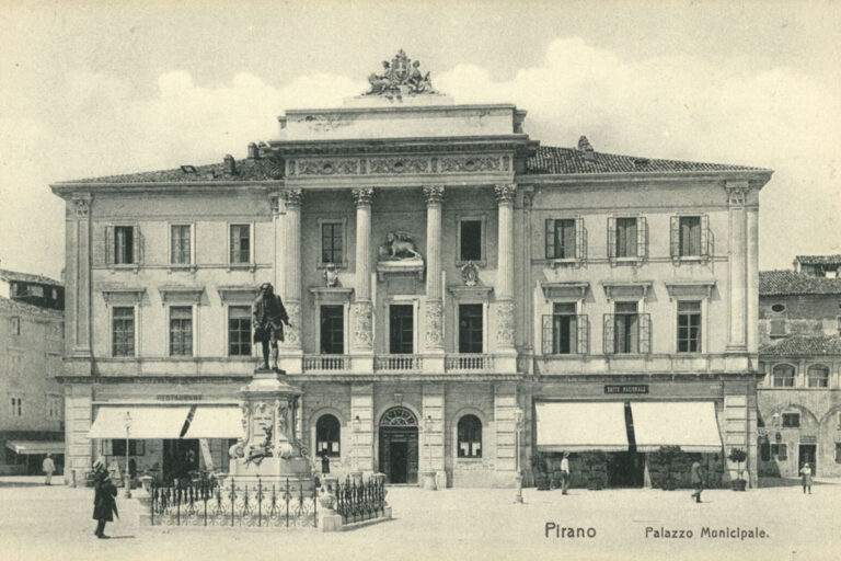Rathaus, Tartinijev trg, Piran, historische Aufnahme