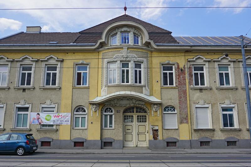 Mehr über den Artikel erfahren Donaufelder Straße 193: Seltenes Gründerzeithaus abgerissen