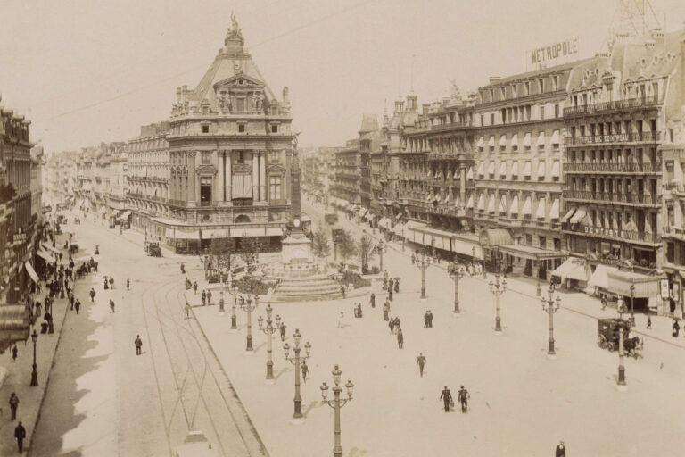 historische Fotoaufnahme von Brüssel, Place de Brouckère, Boulevard Emile Jacqmain, Boulevard Adolphe Max