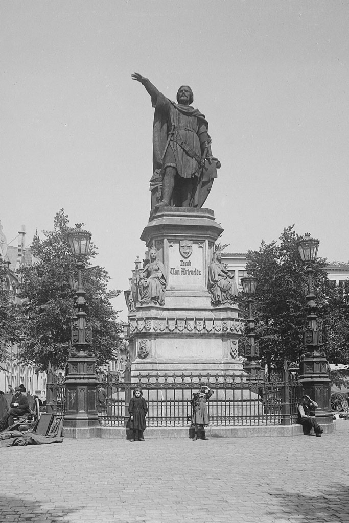 Statue von Jakob van Arkevelde auf einer Fotografie der Jahrhundertwende