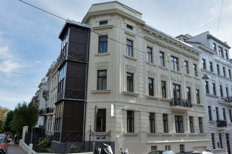 Jahrhundertwendehaus im 18. Bezirk in Wien