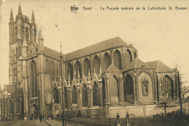 historische Ansichtskarte von Gent mit der Aufschrift "Gand - La façade latérale de la cathédrale St. Bavon"