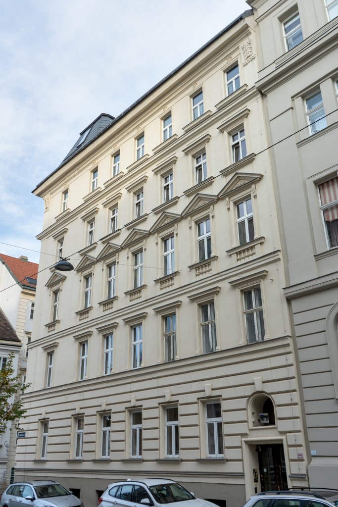 Gründerzeithaus in Wien-Landstraße, Fassade nach Rekonstruktion