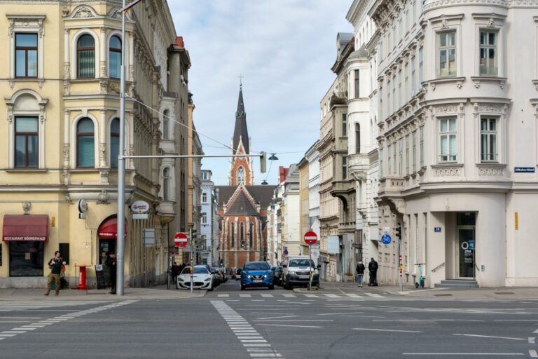 Pfarrkirche St. Elisabeth, Wiedner Gürtel