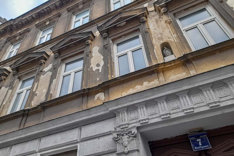 Read more about the article Hauffgasse 7: Abriss für Haus mit Neorenaissance-Fassade