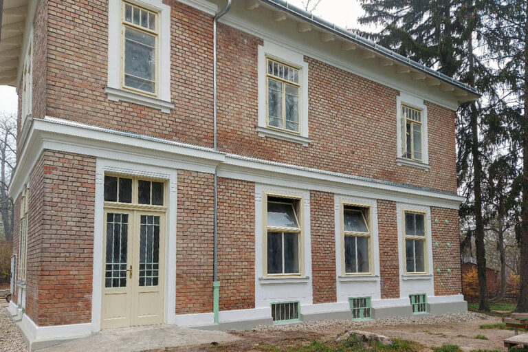 renoviertes altes Gebäude am Steinhof, Otto-Wagner-Spital