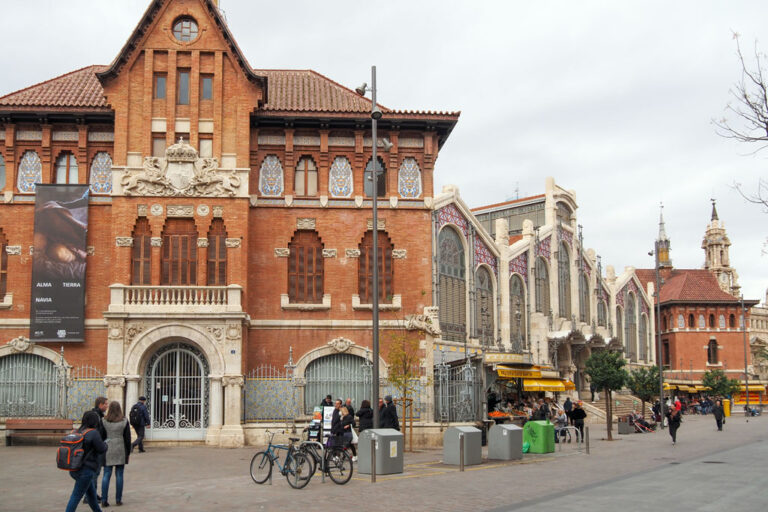 Jugendstilgebäude in Valencia, Fußgängerzone