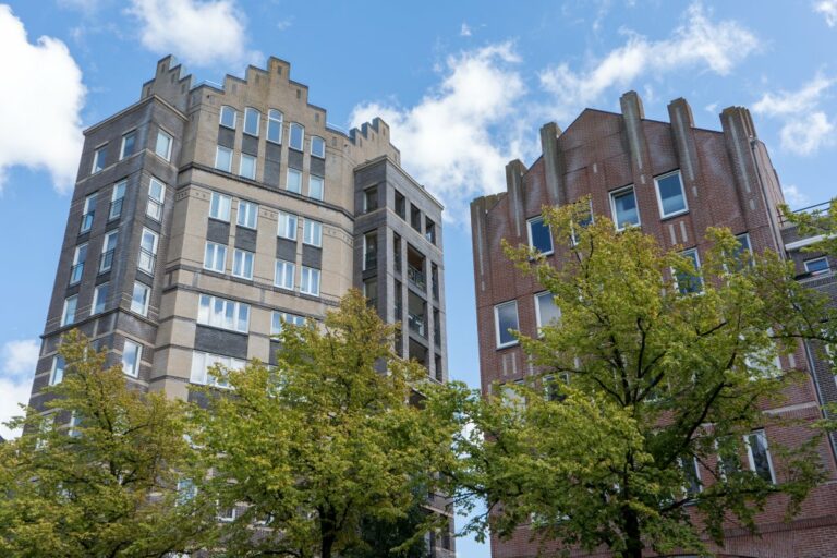 Gebäude im Stil der Postmoderne in Den Haag