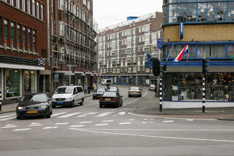 Autoverkehr in Den Haag