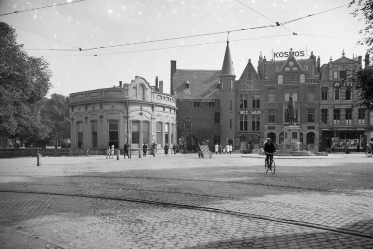 Platz in Den Haag
